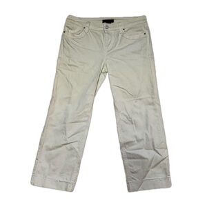 White House Black Market White Denim
Capri Ankle Jeans Size 4 NEW
